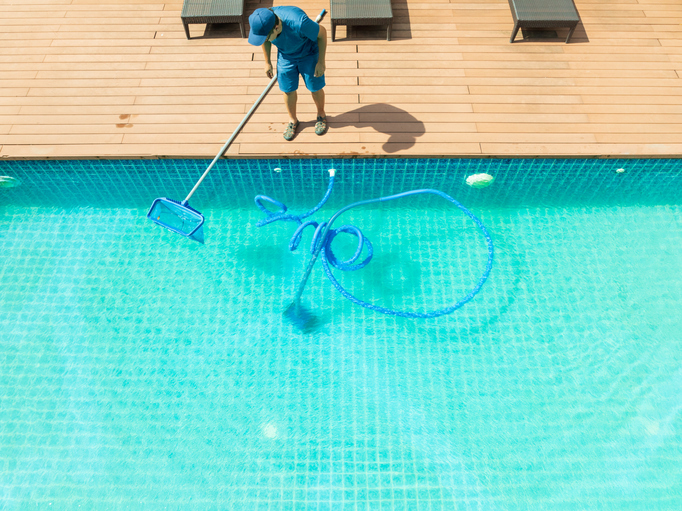 Pool Cleaners - Vacuuming