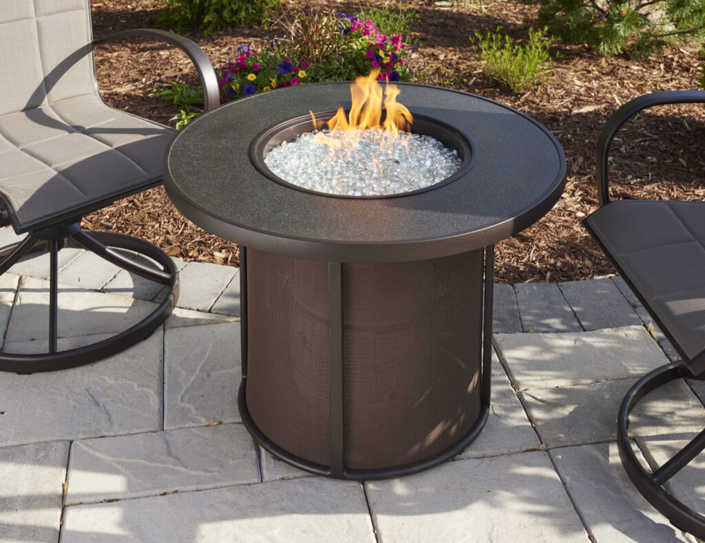 Outdoor Rooms Firepit - Bemister'S Pool &Amp; Patio
